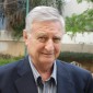 Dr. Ernesto Kahan