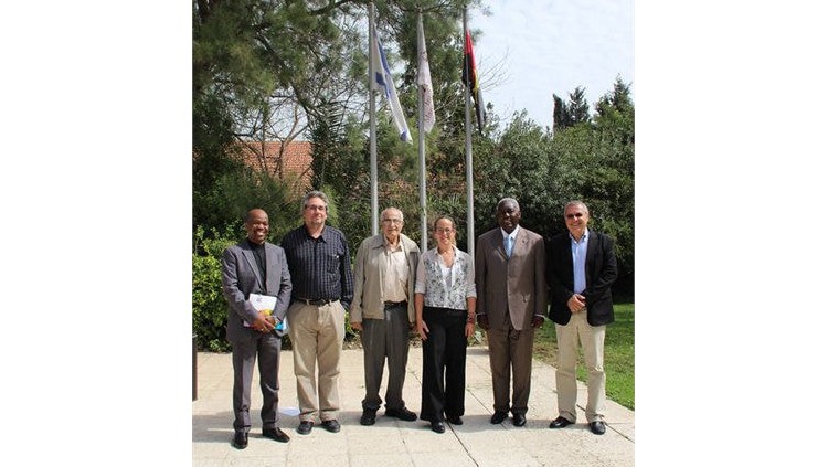 Embaixador da Angola em Israel visita o Instituto Galilee