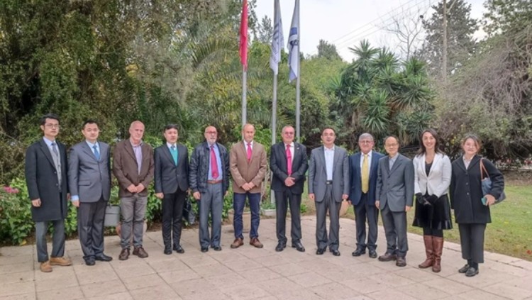 L'Ambassadeur de Chine en Israël, M. Cai Run, en visite au Galilee Institute