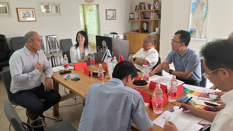 Mr Liu Guofu, Deputy Director General of Zhejiang Province Human Resources and Social Security Department, led a delegation to visit Galilee International Management Institute
